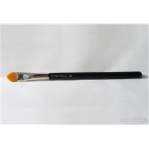 MAC Cosmetics 195 Concealer Face Brush Full Size 19cm