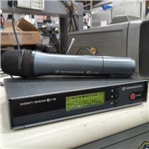 Sennheiser Diversity Receiver EM100 w/Handheld Transmitter Mic SKM100 518-550MHz
