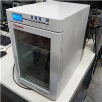 Thermo Scientific Heratherm IMC 18 Compact 40 C° Max Microbiological Incubator