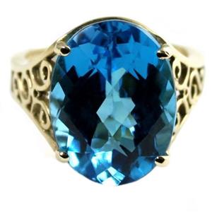 10K, 14K or 18K Gold Ladies Ring, Swiss Blue Topaz, R049