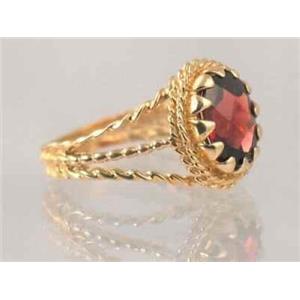10K, 14K or 18K Gold Ladies Ring, Mozambique Garnet, R070