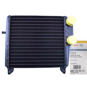 MERCEDES BENZ E-CLASS 8MO 376765381 Engine Oil Cooler