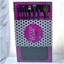 Macy's Get The Pulse 8 Piece Full Size Makeup Brush Set w/Travel Case