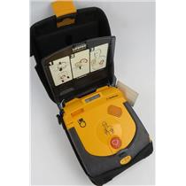 Medtronic 3200731-009 LifePak CR Plus AED Defibrillator W/ Battery & Soft Case