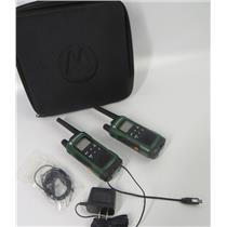 Motorola Talkabout T465 Two-Way Radios - 2 Radios / Soft Case / Charger