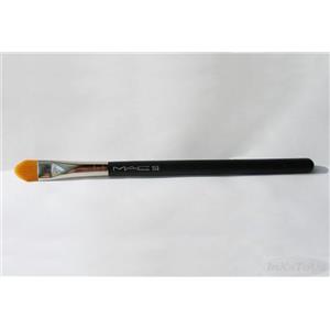 MAC Cosmetics 195 Concealer Face Brush Full Size 19cm